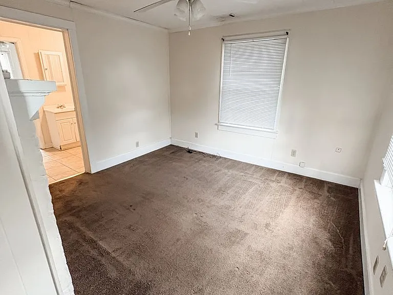 122 Smith St — Photo 13
