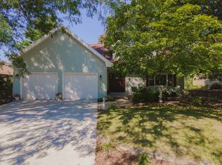 31 Brookshire Grn, Bloomington, IL