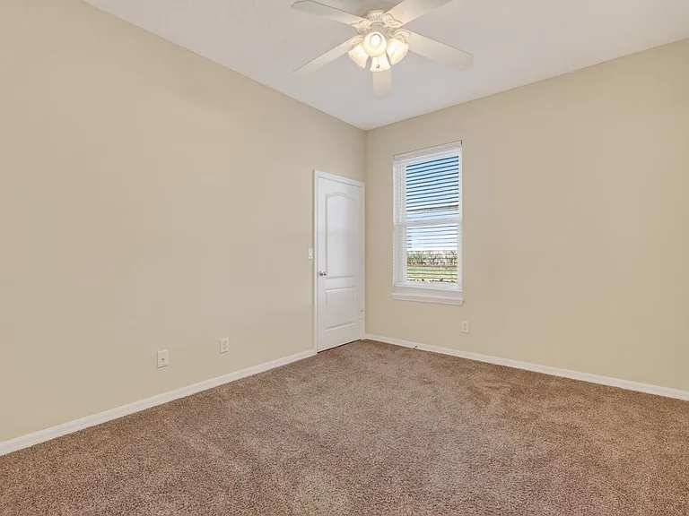 34430 Tuscany Ave — Photo 19