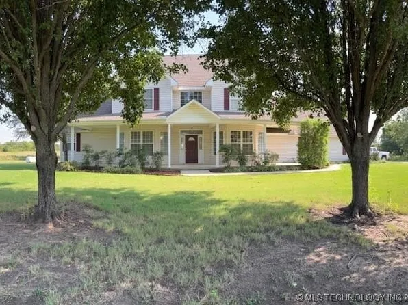 1315 E Coplin St, Okemah, OK 74859