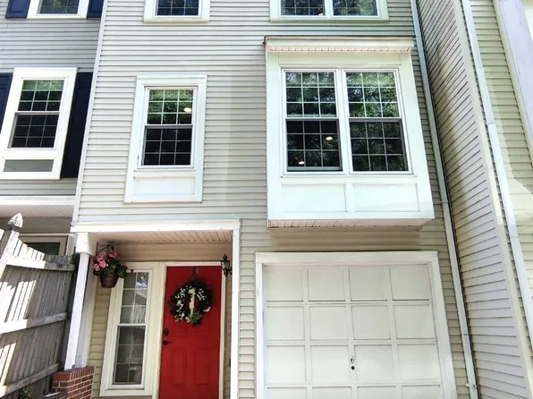 14 S Gordon St #1, Alexandria, VA 22304