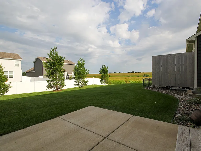 18170 Glassfern Ln — Photo 31