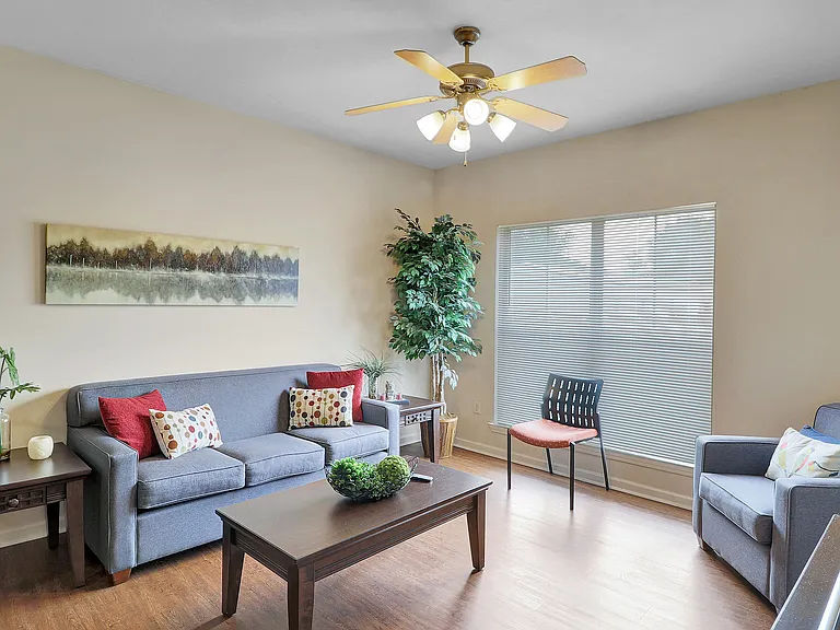 University Park Apartments — Photo 12
