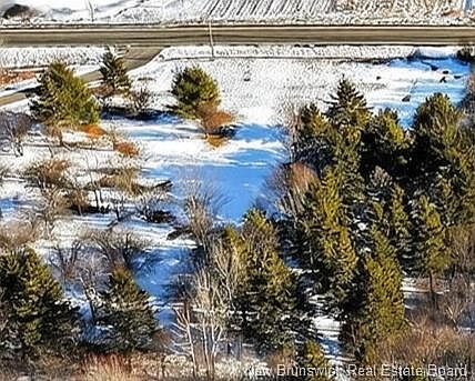 3rd image of 861 Front Mountain Rd