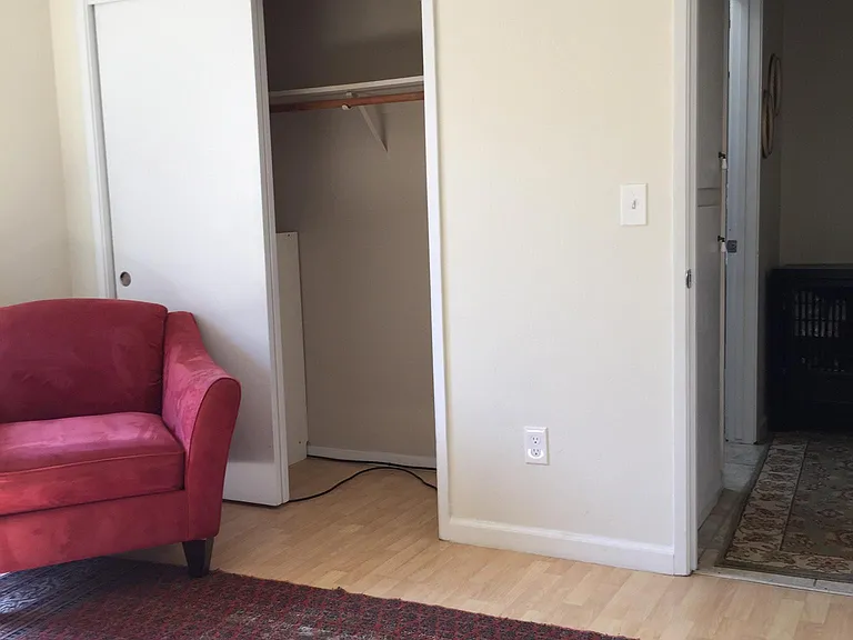1824 Halterman Ave — Photo 6