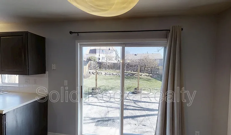 8175 Saint Helena Dr — Photo 5
