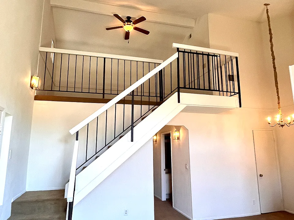 28007 Tiffany Ln