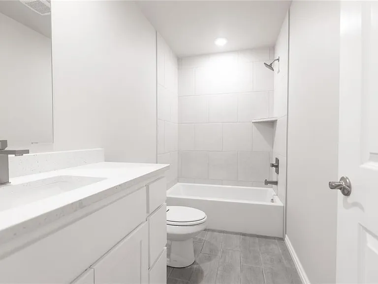 3808 Lleyton Dr — Photo 14