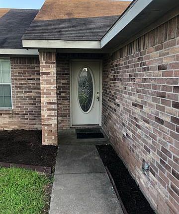 2nd image of 125 Arrowhead Dr