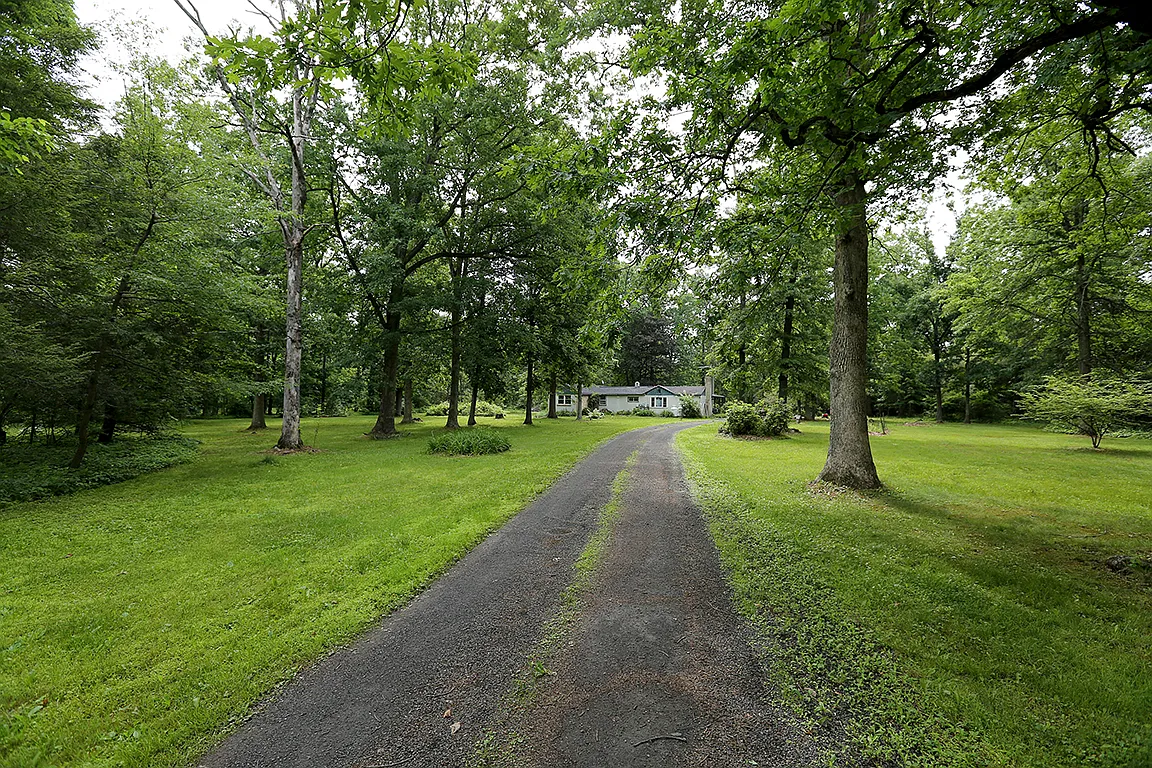 6765 Old Easton Rd photo 1