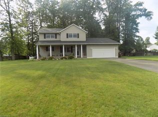 370 Dogwood Ct, Amherst, OH 44001