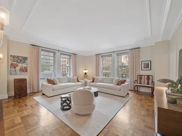 600 West End Avenue image 1 of 12