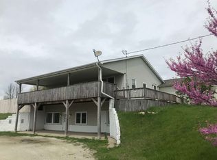 1088 W 18th St, Rochester, IN 46975