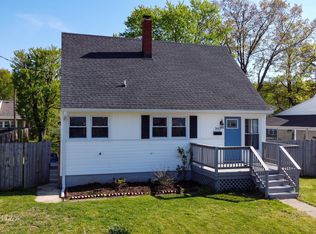 947 Kinwat Ave, Baltimore, MD 21221