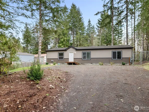 850 E Trails End Drive, Belfair, WA 98528