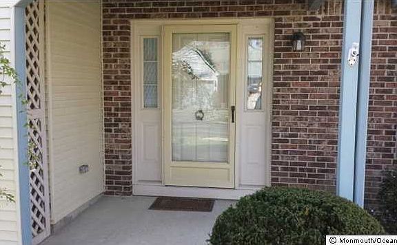2nd image of 552 Petunia Lane N