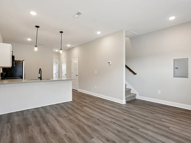 2815 Trenton Rd — Photo 41