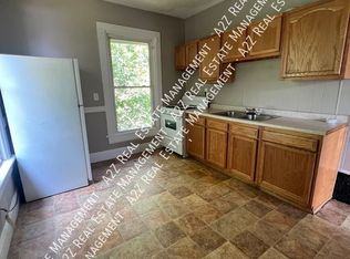 1308 Spring St #1/2, Davenport, IA 52803