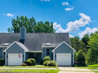 6 Walden Ln, Pittsfield, MA 01201