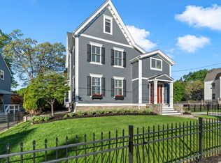 186 Temple St, West Roxbury, MA 02132