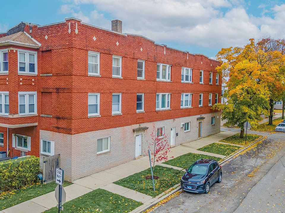 1st image of 4215 N Lockwood Ave #2