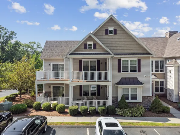 95 South Ridge Lane #A203, Berlin, CT 06037
