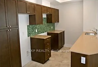 90 Landry St #204 — Photo 4
