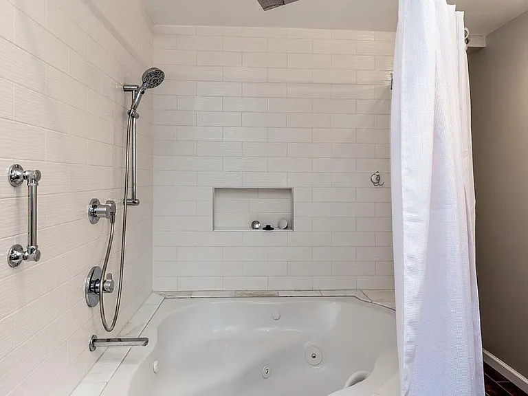 506 E Capistrano Way — Photo 25