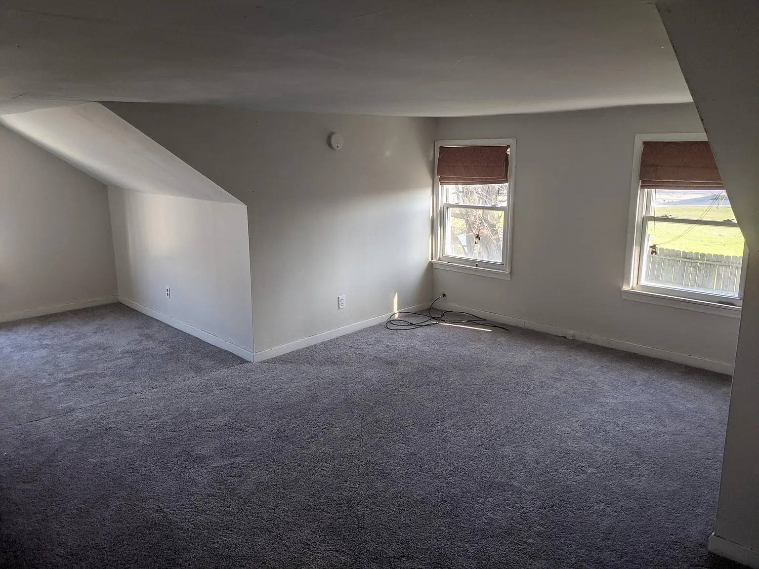 2 bed, 850 sqft, $1,100 — Photo 3