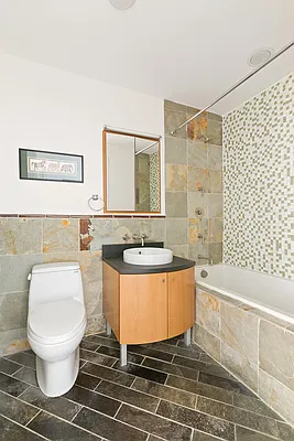 Rented by Compass | media 24