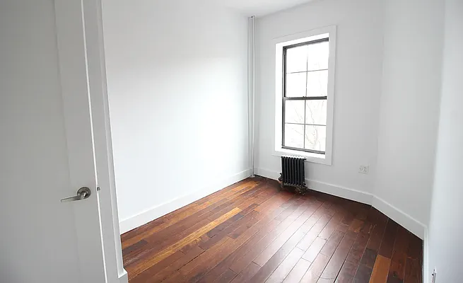 Rented by True Real Estate Group | media 6