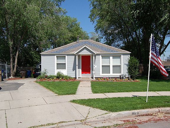 3rd image of 178 W Westwood Ave