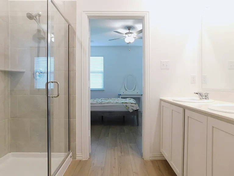 3500 Kingsview Dr — Photo 14