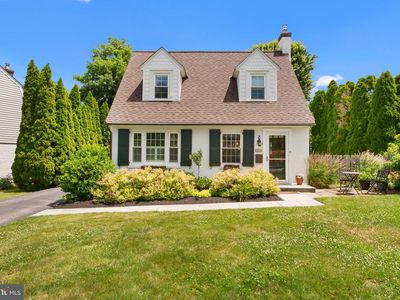 419 Locust Rd, Wayne, PA, 19087