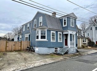 29 Noyes Ave, Bristol, RI 02809