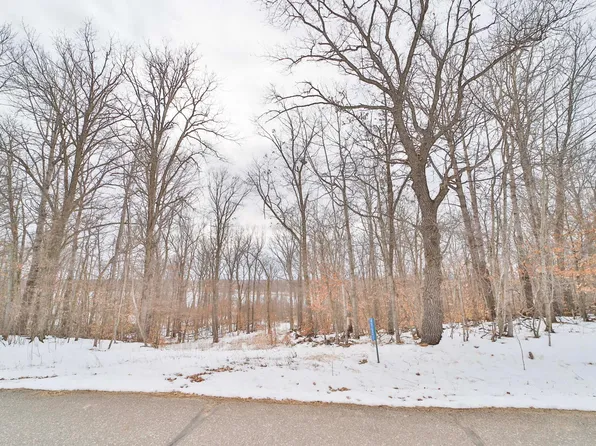 49601 Thunderbird Dr, Staples, MN 56479