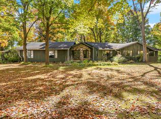 5566 Sugar Bush Ln, Flint, MI 48532