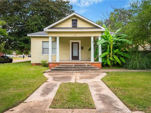 2028 Elliott St, Alexandria, LA 71301
