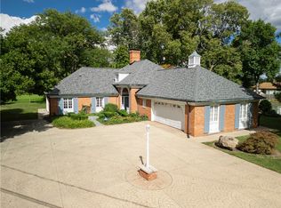 9 McKee Pl, Danville, IL 61832