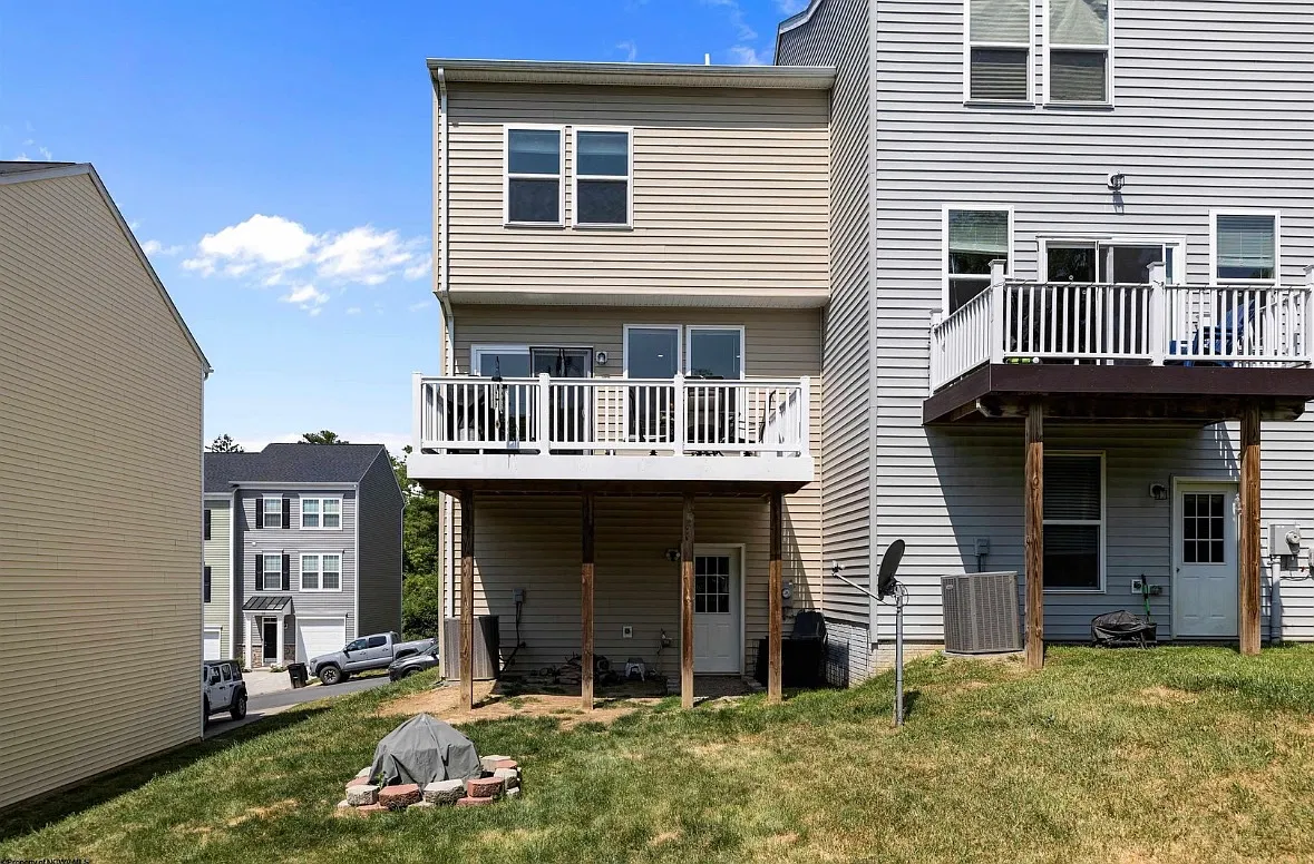 112 Inlet Street - 1 — Photo 2