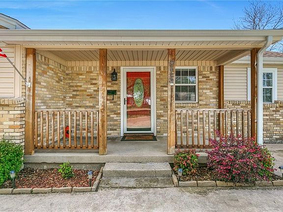 5th image of 925 Lydick Ln