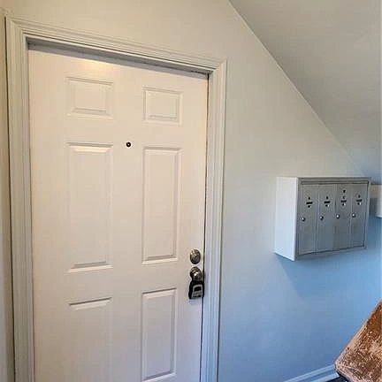 2nd image of 1512 Colonial Ave APT A
