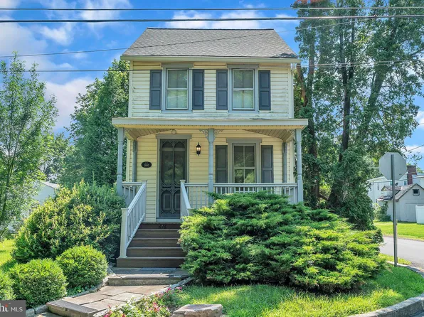 676 Jones Ave, Lansdale, PA 19446