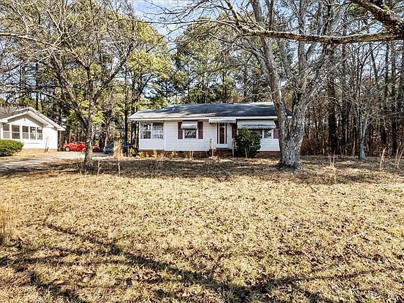 2nd image of 6709 Garrett Rd