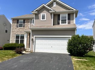 8815 Olenbrook Dr, Lewis Center, OH 43035