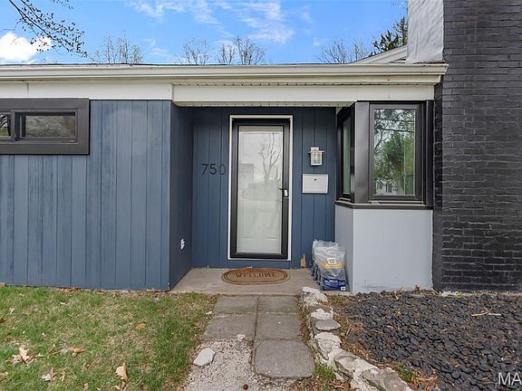 2nd image of 750 Perry Ave
