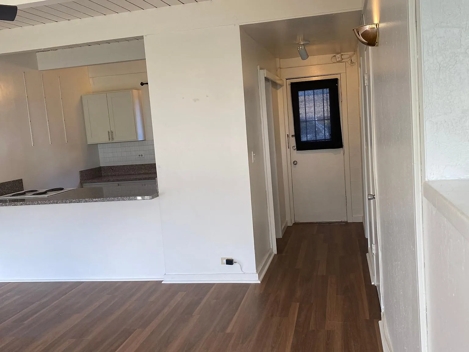2 bed, 1.5 bath, $2,900 — Photo 2