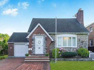 (Undisclosed Address), Staten Island, NY 10306