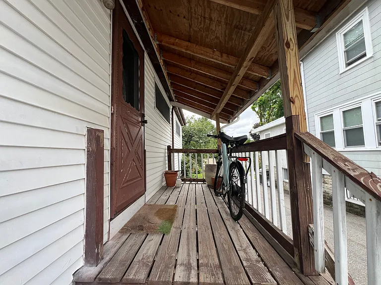 6 Cresthill Rd #6 — Photo 17