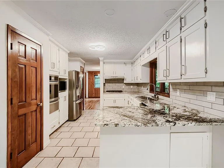 570 Idlewood Dr NW — Photo 7